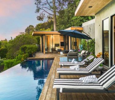 Beverly Glen Villa | Beverly Glen Hillside Haven