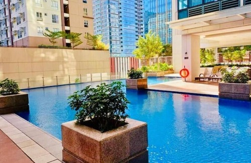 Pinagsama Condo | BGC Cozy Condo - Pool & Wi-Fi - Suite 14