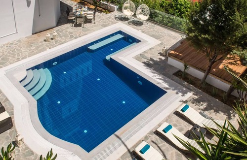 Rodhia Villa | BH236 - R - Villa Heraklion