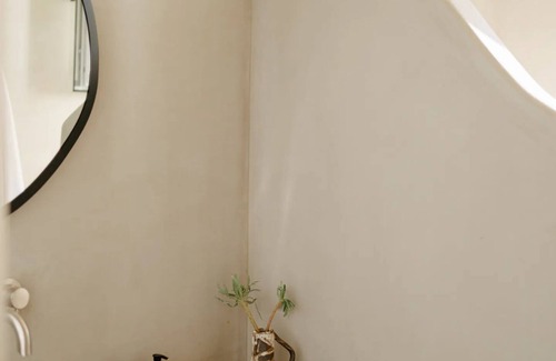 Atsitsa Apartment | BH250 - C - Suite Skiros