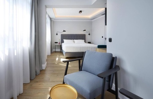 Kerameikos Apartment | BHA011- C - Suite Athens