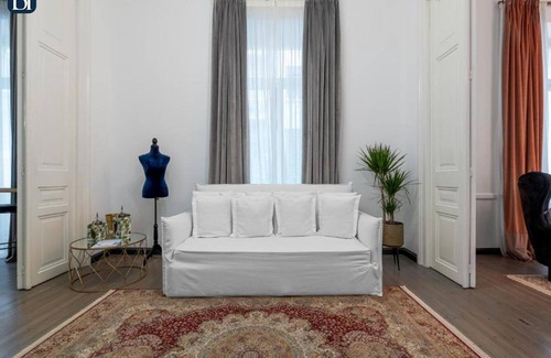 Athens City Centre Apartment | BHA015 - R - Suite Athens