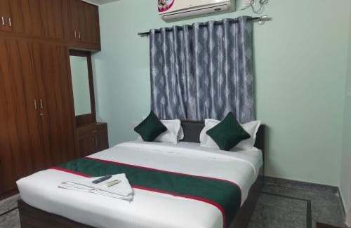 Krishnarajapura House | Bhattarahalli Guest house