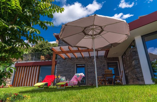 Arco da Calheta House | BHF Residences Ying Yang