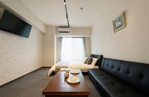 Hiroshima City Centre Apartment | bHOTEL Nagomi - Cozy 1BR Apartment with Balcony for 3Ppl