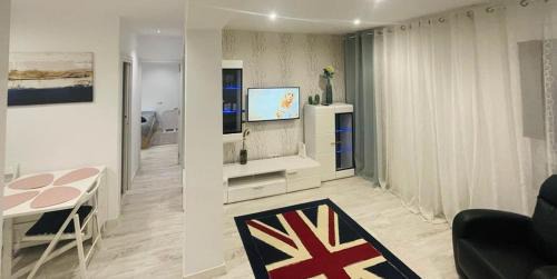 Castello de la Plana Apartment | Bianca Home