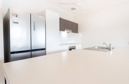 Djugun House | Bianco Drift - A Calm, Coastal Retreat in the Heart of Broome