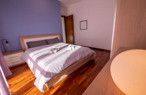 Canton Apartment | Bianco e Nero