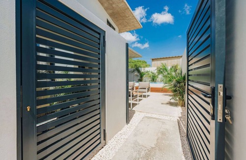 Cunucu Abao Condo | Biba Lekker.Private Pool !Minutes to Eagle Beach