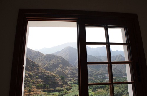 Hermigua House | BIBIAN HOUSE WITH SPECTACULAR VIEWS