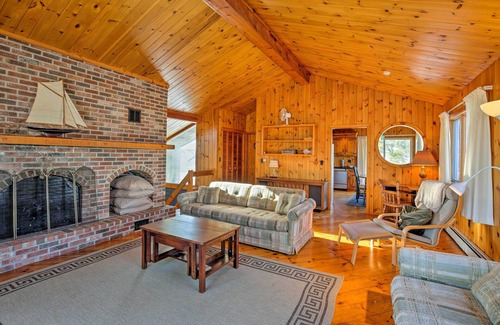 Biddeford Pool House | Biddeford Retreat w/Deck, Grill & Ocean Views!