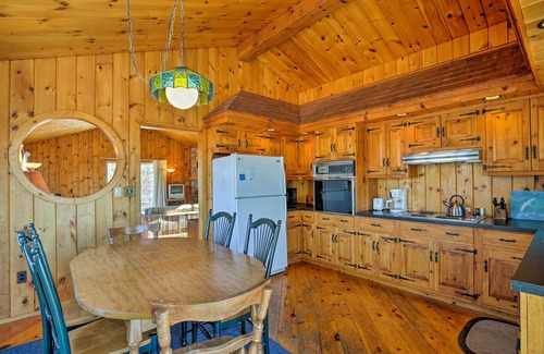 Biddeford Pool House | Biddeford Retreat w/Deck, Grill & Ocean Views!