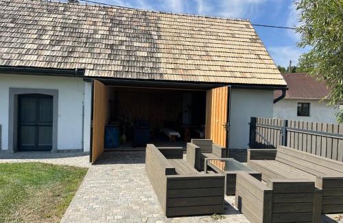 Devicie House | Biely domček