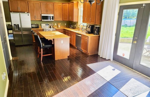 Kunkletown House | Big And Spacious 5-Bedroom With Outdoor Pool in Kunkletown near Blue Mountain