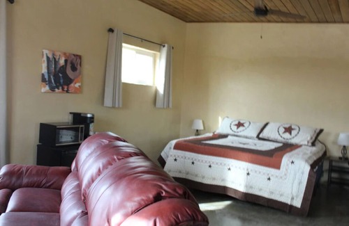Terlingua Hotel | Big Bend Lodging at Ten Bits Ranch | Room #6 (Texas Hattery)