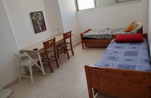 Petah Tikva Apartment | big bright apt near beylinson/ schneider/sharon hospital petach tikva