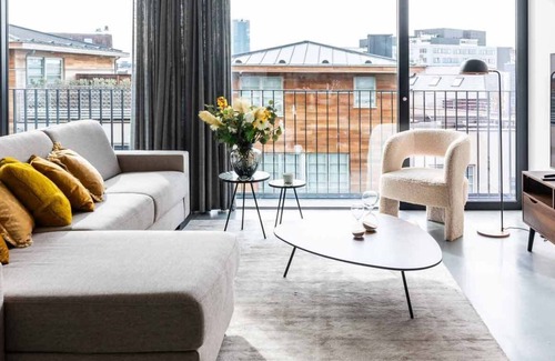 Stalingrad Apartment | Big designed app heart of Brussels
