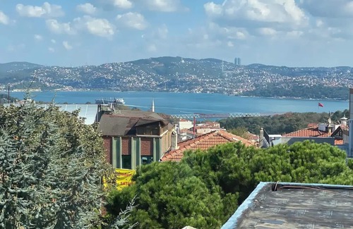 Sariyer House | Big Family House in the Bosphorus, 5 storey Villa-500m2