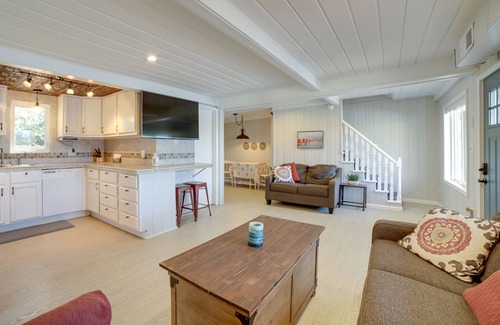 Smyrna Cottage | Big Pine Island Lake Cottage w/Boat Dock & Kayaks