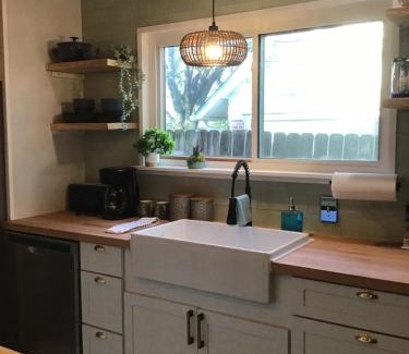 Westgate House | Big Red Cactus - Austin Accommodations