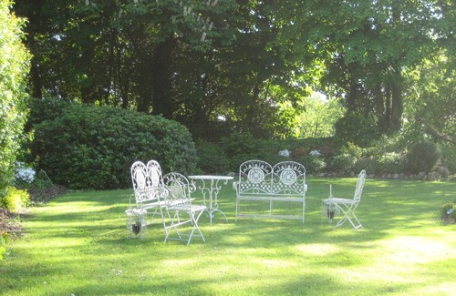 Clarbeston Road House | Big s/c holiday home perfect for Family/Friends and Special Occasions Sleeps 17