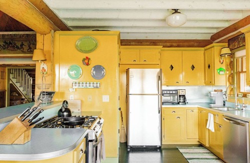 Big Sky Cabin | Big Sky Vacation Rentals: Chief Joseph Log Home