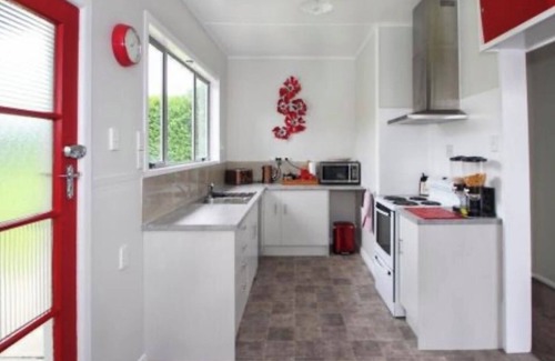 Oamaru House | Big space in a great location