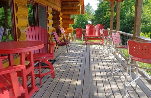 Grantsburg Cabin | BIG TIMBER RIVER CABINS "The Eagle's Nest"