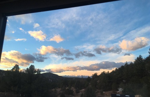Cotopaxi House | Big Tiny Home w/Huge Deck w/amazing views of the Sangre Mountains (Off-Grid)