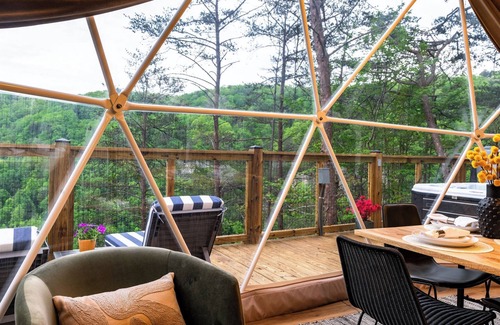 Pikeville Cabin | Biggest Deck! Beautiful Dome