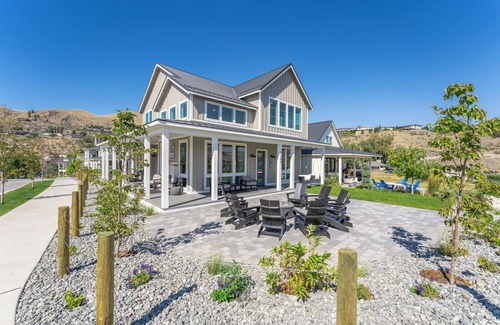 Chelan House | Bighorn & Bluebell at Chelan Lookout Vacation Rentals