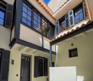 Kerameikos House | Bigtrel Athens