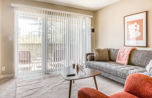 Cupertino Apartment | Bike to Apple from this Charming Cupertino 2BR