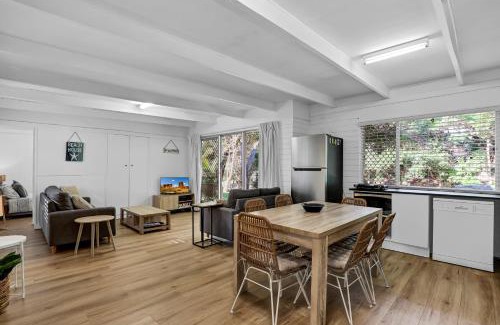 Point Lookout House | Billa Bungalow - 16 Billa Street