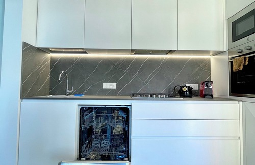 Rivabella Apartment | Bilocale con terrazzo e garage – Casa Ondina