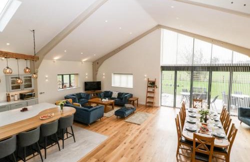 Pilning House | Bilsham Meadows