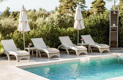 Vasilikos House | Binios Villa - private pool, walking distance from the Beach