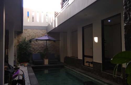 Gili Trawangan Hotel | Bintang Darmawan Villa (Bdv)