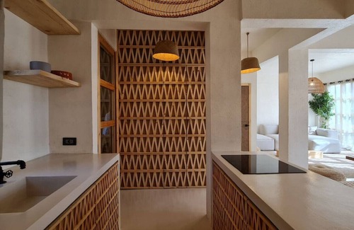 Achrafieh Apartment | Biophilia Myconian Vibe