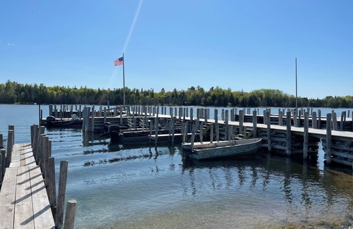 Cedarville Cabin | Birch Cabin - Les Cheneaux Landing