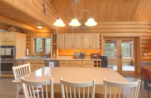 Cornucopia Cabin | Birch Haven | Spectacular Lakefront Log Cabin