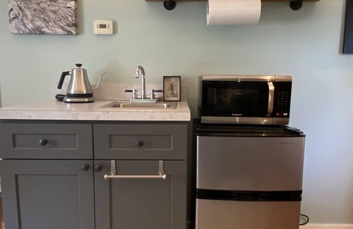 Wiscasset Apartment | Birch Point at Cushman Cove- Entire Suite- King size bed, private setting