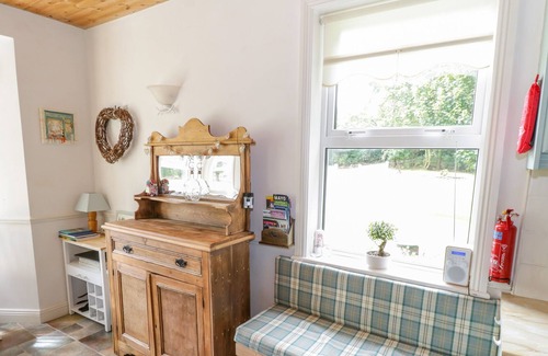 Westport Cottage | BIRCH TREE COTTAGE, family friendly in Westport, County Mayo