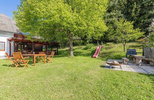 Prevalje House | Birchwood Suite, Slovenj Gradec, Slovenia