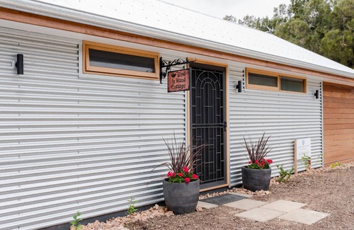 Adelaide House | Bird In Hand Cottage