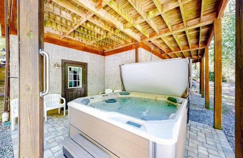 Mountain Vista House | Bird's Nest