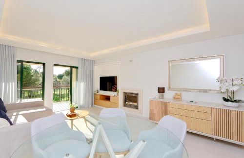 Vilamoura Apartment | Birdie Bliss Apartment - CleverDetails - Sleeps 4 Adults and 1 Child