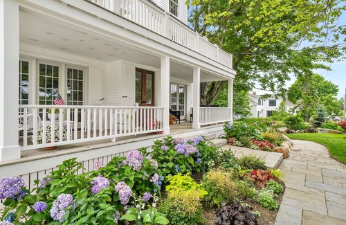 Cape Porpoise Apartment | "Birdsong", Luxurious 2-BR in Historic Cape Porpoise