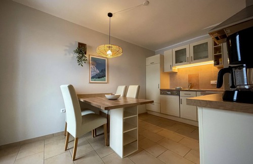 Horn Apartment | Birkeneck 2 (1st floor), castle view dream holiday apartment