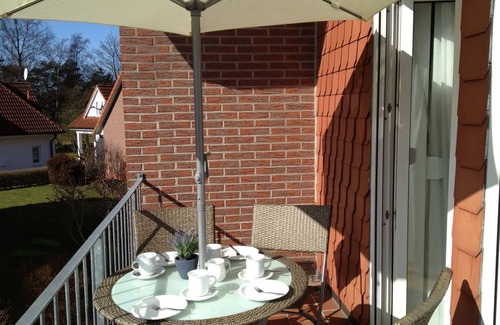 Zingst Apartment | Birkenstrasse 11a apartment 6 - "Relaxing vacation apartment in Zingst: ideal for